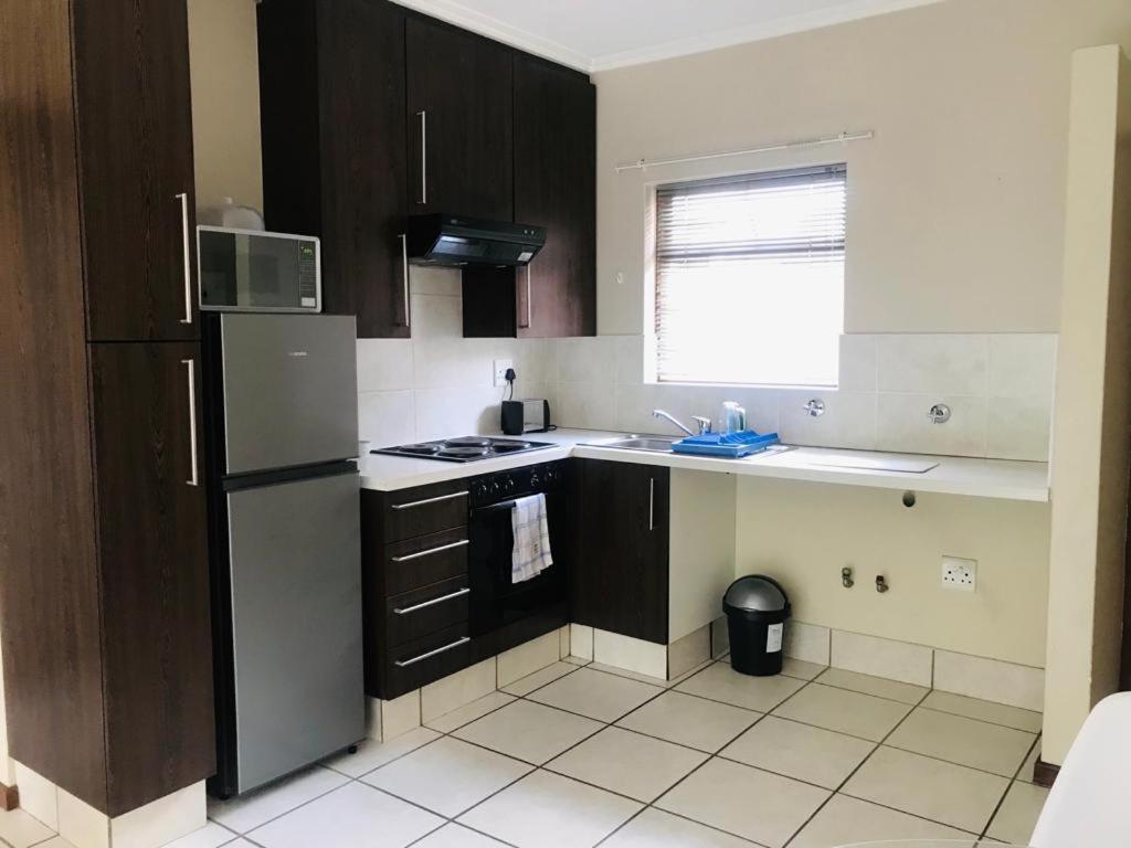 Sisonke Apartment Monte Sandton Eksteriør billede