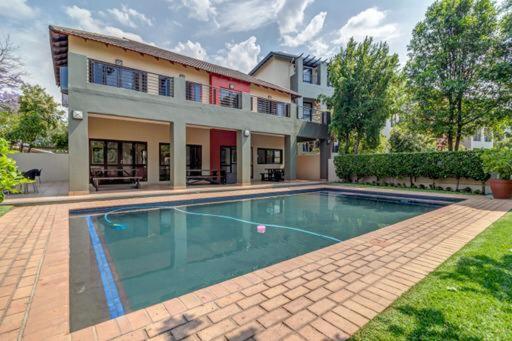 Sisonke Apartment Monte Sandton Eksteriør billede